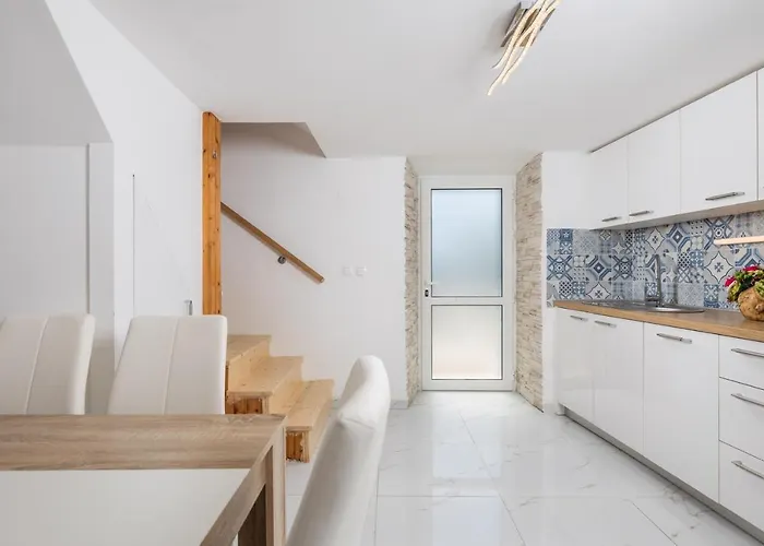 Casa vacanze House Bajota With Terrace And Sea View