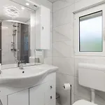 Dom wakacyjny House Bajota Cres Island Croatia - Sea View & Terrace Beli